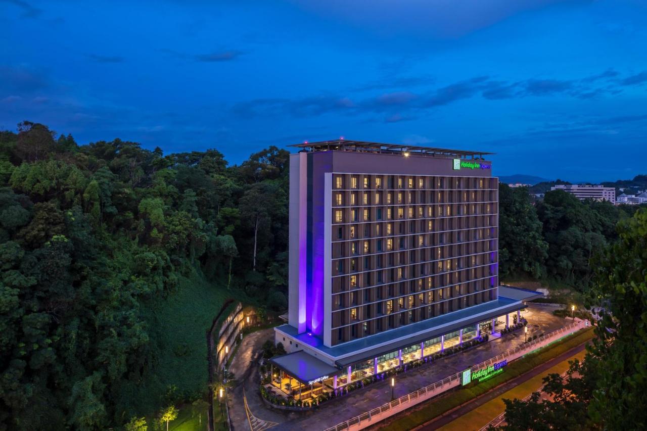Holiday Inn Express Kota Kinabalu City Centre By Ihg Exteriör bild